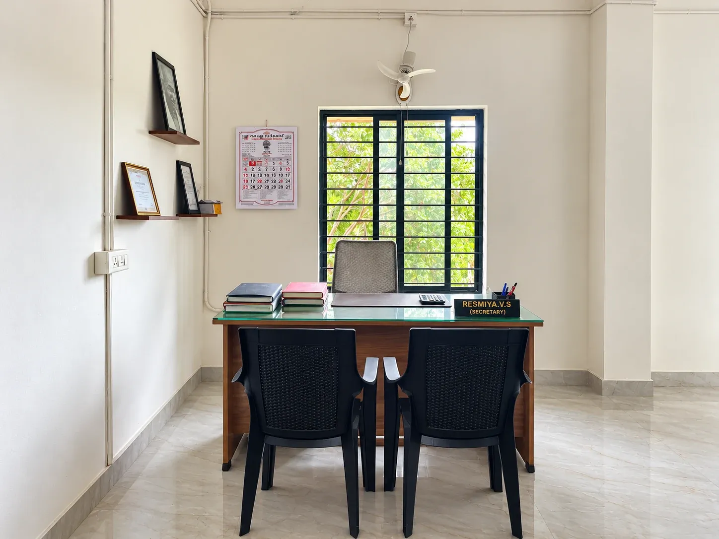 Desk in the ETCES college office