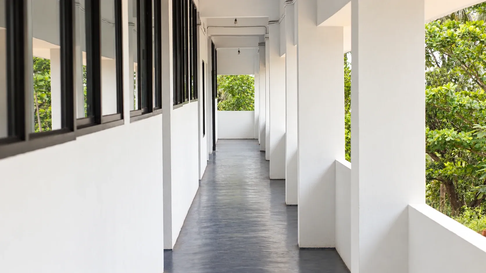 ETCES open corridor, opposite view
