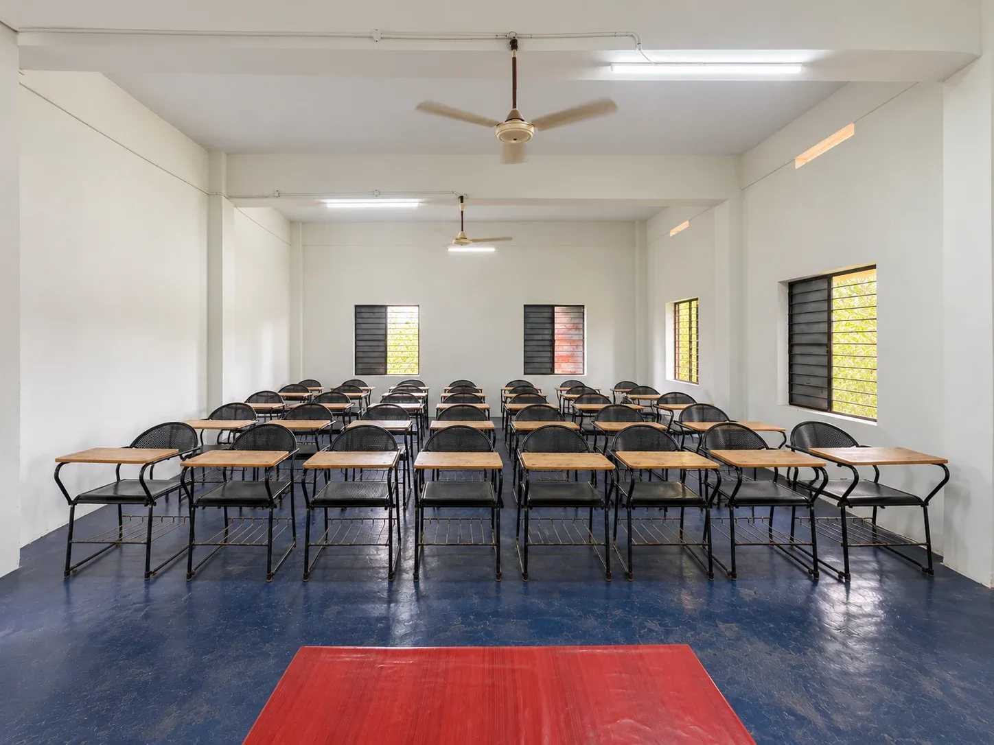 Seating in an ETCES smart classroom