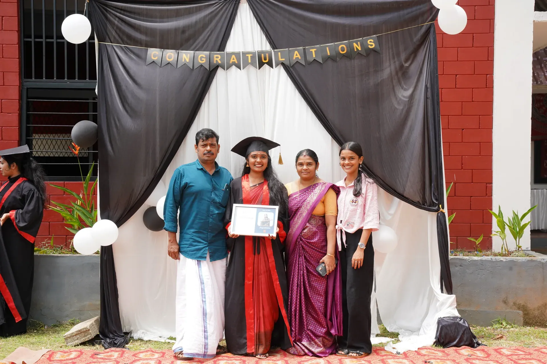 Lumina 2K26 convocation ceremony at ETCES — photograph 4