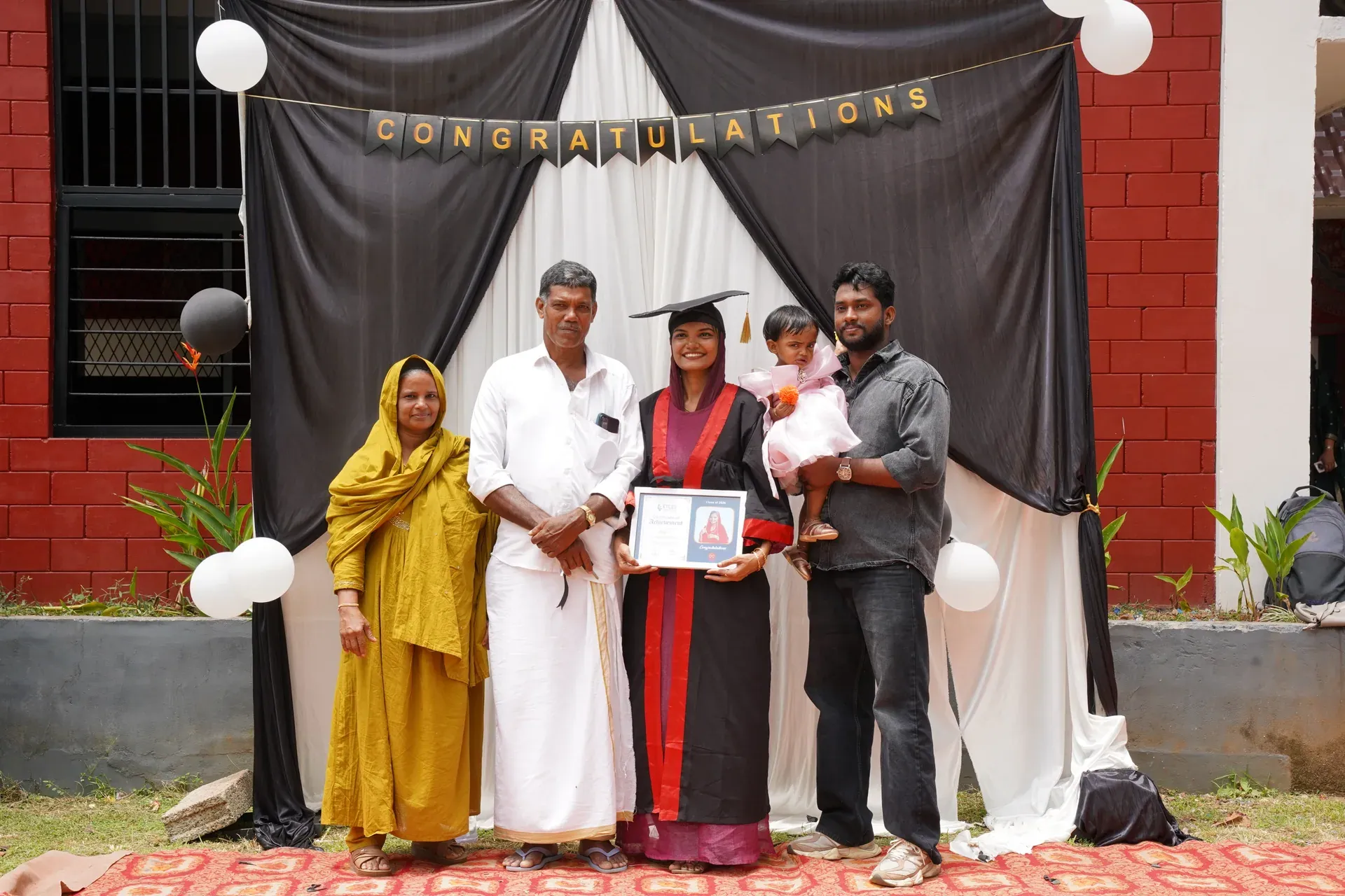 Lumina 2K26 convocation ceremony at ETCES — photograph 14